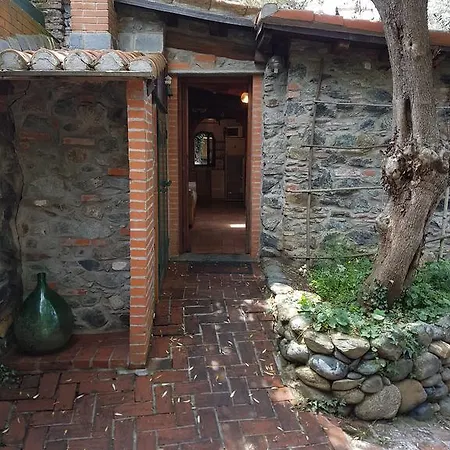 Ca' Degli Ulivi *